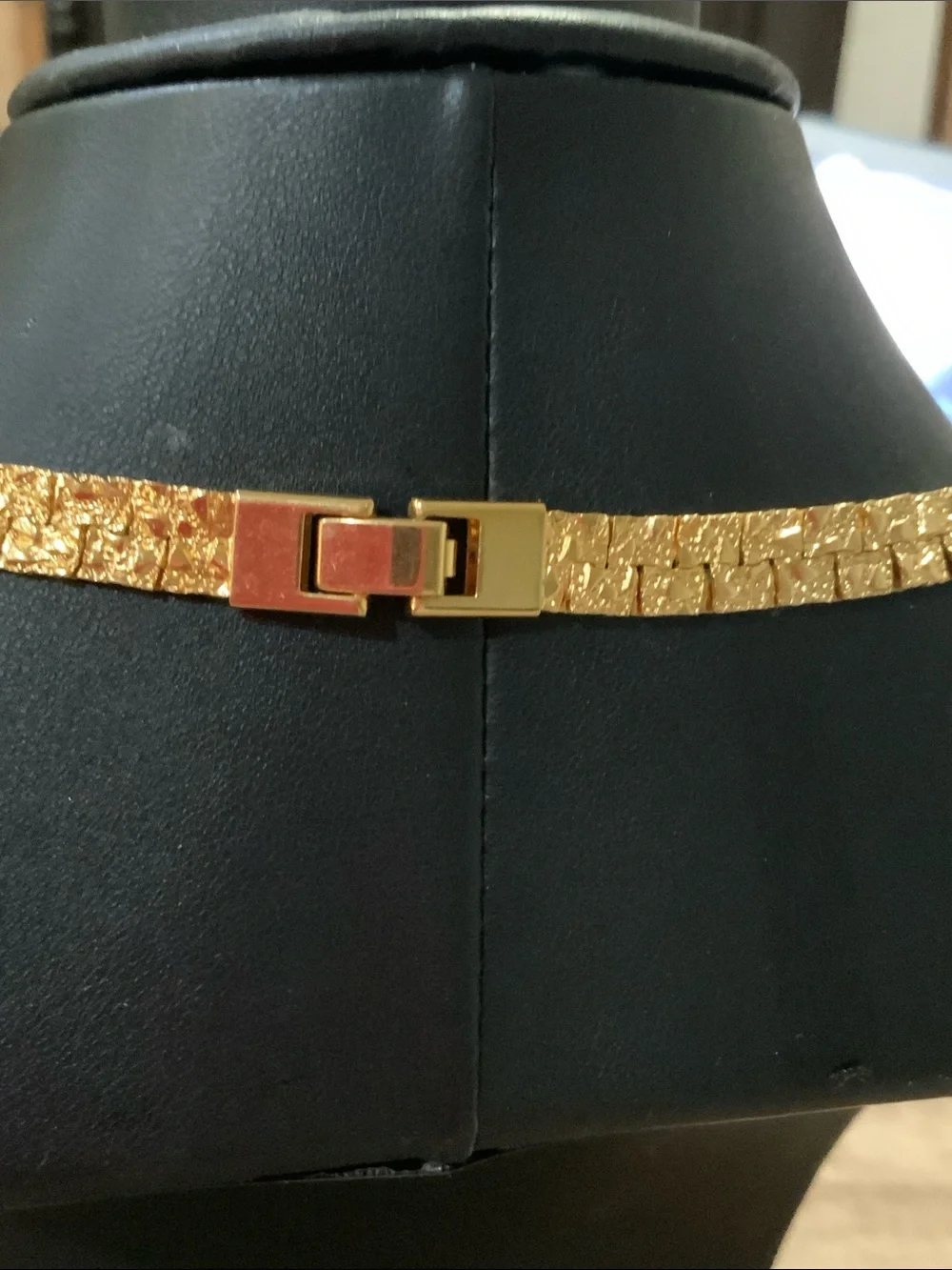 N/A elegant textured